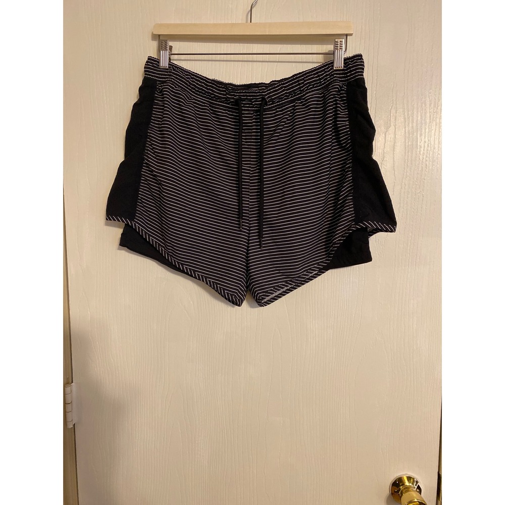 Tangerine Womens XL Black White Striped 2-in-1 Athletic Running Shorts